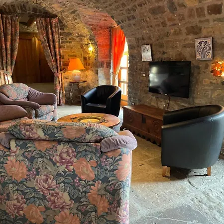 La Abadia Coscojuela de Sobrarbe