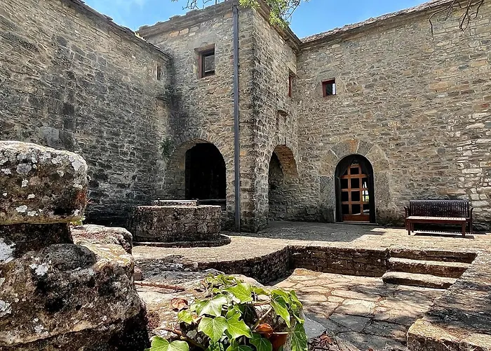 La Abadia * Coscojuela de Sobrarbe